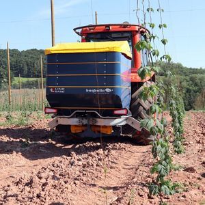 разбрасыватель удобрений для установки на трактор