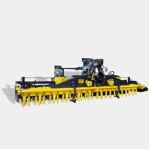 борона управляемая трактором
