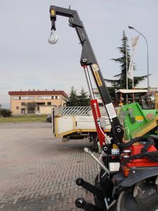 загрузка сзади для компактного трактора