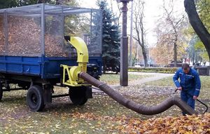 садовый пылесос на грузовике