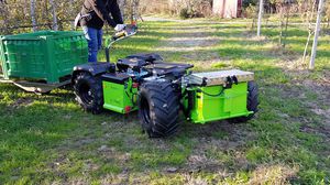 тележка для сбора урожая для фруктового сада
