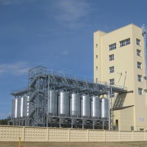 зернохранилище для питания животных