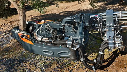 Вибратор для сбора урожая для фруктов - BUGGY 5000 S - Pellenc - для орехов / самоходный / механический