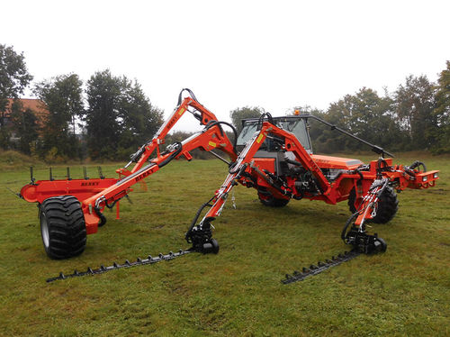Гидравлическая бензокоса для склона - 2200 - Berky GmbH - самоходная / с режущим брусом / складная
