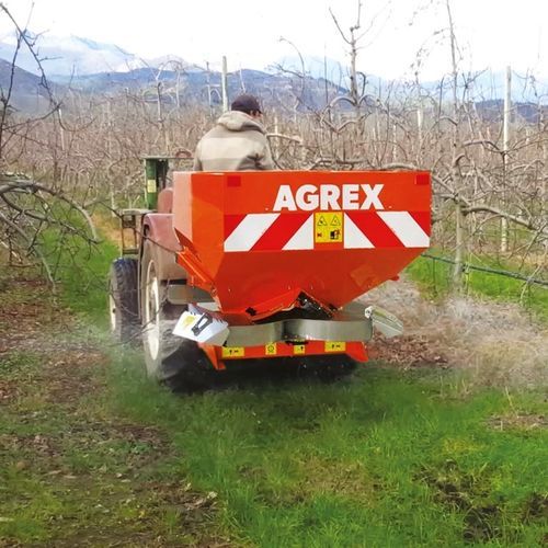 Разбрасыватель удобрений для установки на трактор - VIGNA-W - AGREX S.p.A. - для винограда / для фруктового сада