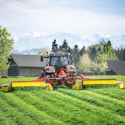 Навесная косилка - NOVACAT V series - PÖTTINGER Landtechnik GmbH - дисковая / с 32 лезвиями / с 28 лезвиями