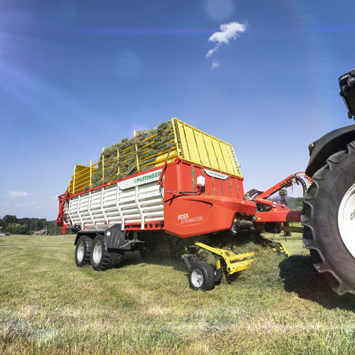 Прицеп самозагружающийся - BOSS 3000 series - PÖTTINGER Landtechnik GmbH - двухосный / сельскохозяйственный / для корма
