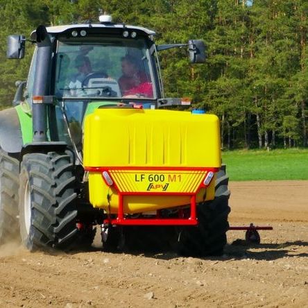 Навесной разбрасыватель удобрений - LF 600 M1 - APV - Technische Produkte GmbH - жидкий