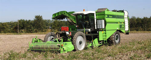 Уборочная машина для картофеля - Puma 4-row - AVR bvba - самоходная / 4 ряда