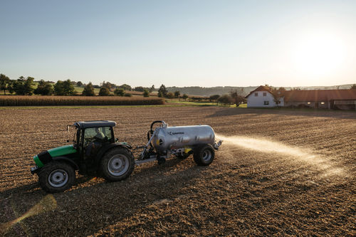 Одноосный разбрасыватель навоза - SUPERCIS 650 - Farmtech d.o.o. - прицепной