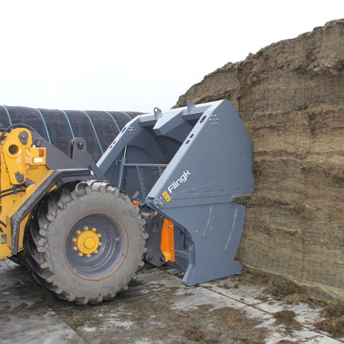 Погрузчик-раздатчик силоса для питания - KHXL Series - Flingk Machinebouw B.V. - навесной