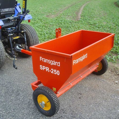 Прицепной дозатор соли - SPR-250 / SPR-250H - FRANSGARD Maskinfabrik A/S