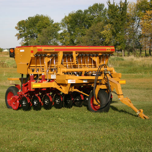 Линейная сеялка с бункером - 107C  - Haybuster Agricultural Products - дисковая / сошниковая / для сои