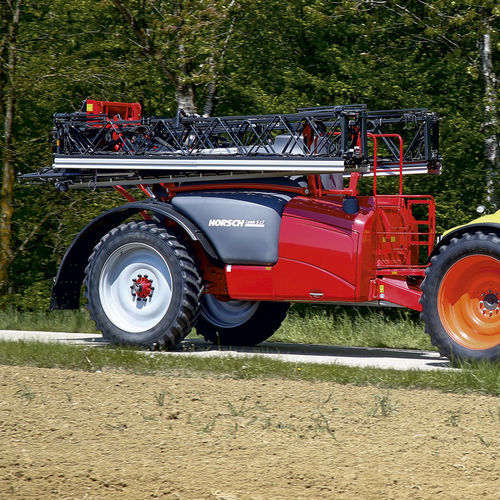 Прицепной опрыскиватель - Leeb LT series - HORSCH Maschinen GmbH - для больших культур / со складывающейся ручкой / пневматический
