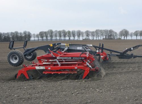 Прицепной культиватор - Geminator Pro series - KONGSKILDE Industries A/S - с полевым катком / краб