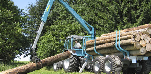 Лесопогрузчик на прицепе - 40,50,60,70,90 series - Pfanzelt Maschinenbau GmbH