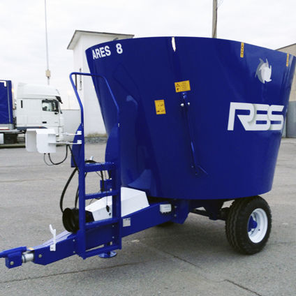 Вертикальный винтовой смеситель - ARES ECO - RBS UE srl - прицепной / с фронтальной разгрузкой / простой винт