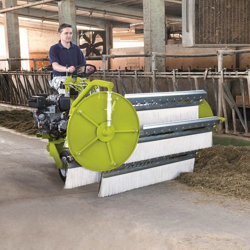 Самоходная подметальная машина - RF 2.3 - Repossi macchine agricole s.r.l. - для дорог / для хлева / переднего монтажа