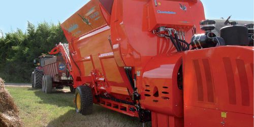 Горизонтальный винтовой смеситель - TRYTON 6000/7000  - SEKO INDUSTRIES - прицепной / с боковой разгрузкой / с 2 винтами