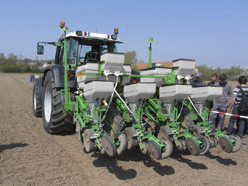Пневматическая сеялка точного высева - Sigma Hws - SFOGGIA Agriculture Division S.r.l. - дисковая / для установки на трактор / с системой подачи удобрений
