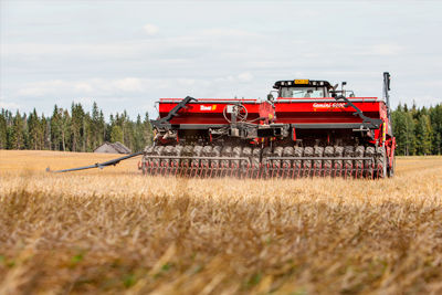 Пневматическая линейная сеялка - GEMINI - TUME-AGRI Oy - 24 ряда / для установки на трактор / с системой подачи удобрений