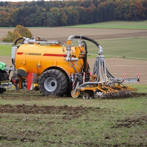 Одноосный разбрасыватель навоза - Profiline - Veenhuis Machines BV - прицепной / вакуумный / с приспособлением для заделки навоза