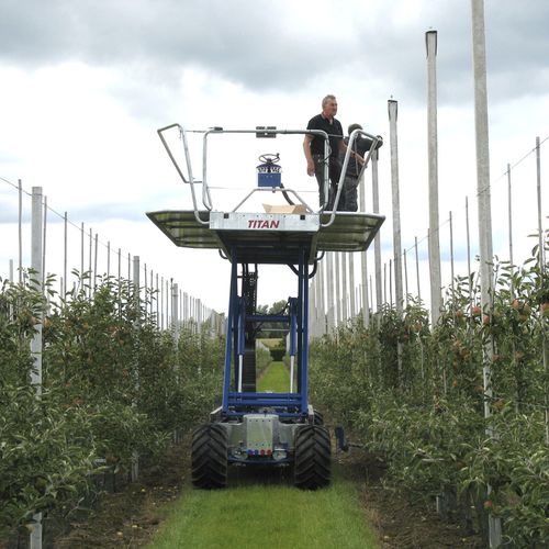 Тележка для сбора урожая для фруктового сада - Titan - Agricom - самоходная / регулируемая по высоте
