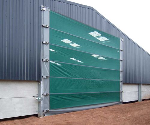 Дверь для амбара - Agridoor Fold® - Galebreaker Limited - для хлева / для хранилища / рулонная