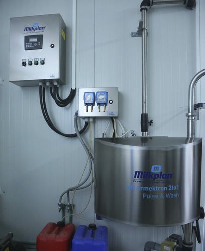 Автоматическая моечная станция - MILKPLAN S.A. - с контроллером / с дезинфекцией / программируемая
