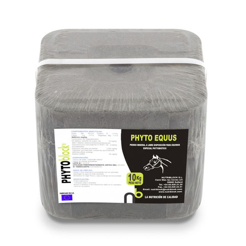 Лизунец для лошадей - PHYTO EQUUS - NUTRIBLOCK - с микроэлементами / минералы