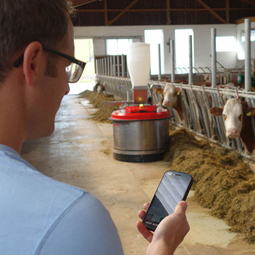 Роботизированный пододвигатель кормов - FARO  - Schauer Agrotronic GmbH - автоматический