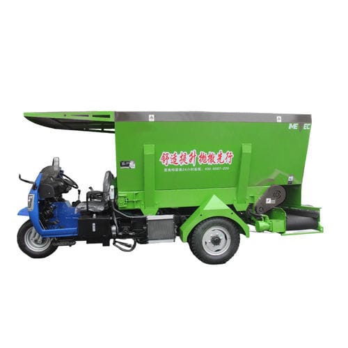 Ленточная автоматическая система распределения пищи - 9SL - Tai'an Yimeite Machinery Co., Ltd. - для крупного рогатого скота / с дизельным двигателем