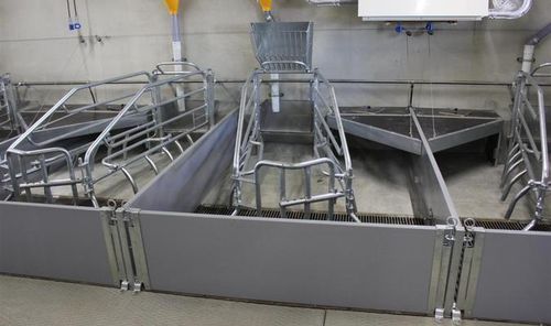 Клетка для рождения с водопойным желобом - Vissing Agro A/S