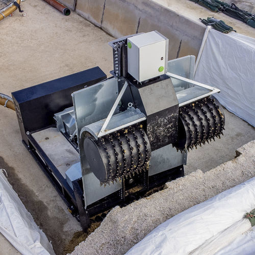 Погрузчик-раздатчик силоса для питания - LIFT - WASSERBAUER GmbH Fütterungssysteme - самоходный