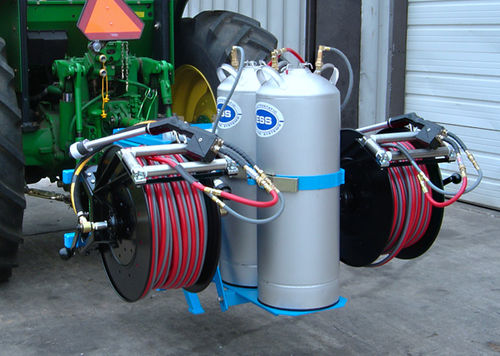 Опрыскиватель для овощеводства - PTO215 - Electrostatic Spraying Systems - с принудительной циркуляцией воздуха / электростатический / сцепка на три точки