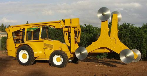 Машина для срезания веток для деревьев - HD1400 - TOL Incorporated - самоходная / дисковая / высокая