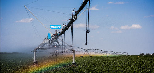 Центральное круговая дождевальная машина - Valley Irrigation - с угловой системой