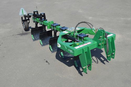 Плуг с отвалом - 8200 - Allen Farm Equipment - навесной / реверсивный / для борозды