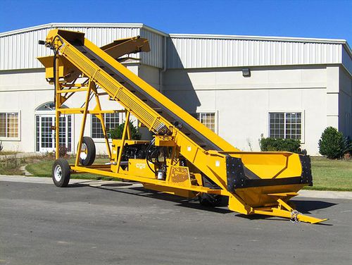Конвейер для орехов - E5 - Coe Orchard Equipment, Inc. - ленточный / самоходный
