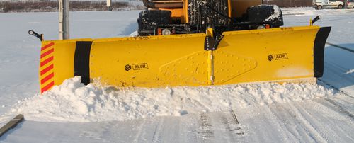 Прямой отвал снегоуборочный - ALPINUS - Akpil - с форме V / с резиновым скребком