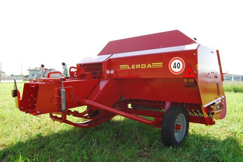 Пресс для квадратных кип - L, P Series - Lerda Agri - с фиксированной камерой