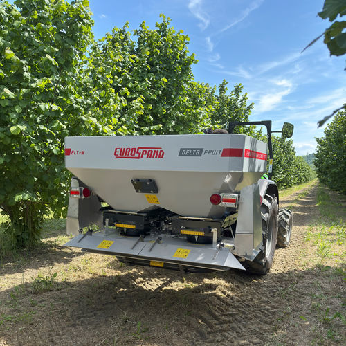 Разбрасыватель удобрений для фруктового сада - DELTA FRUIT - EuroSpand - для установки на трактор / гранулированный / во всю ширину