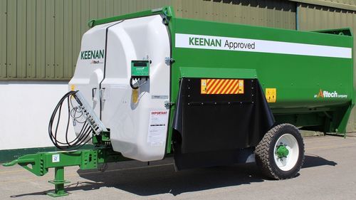 Горизонтальный винтовой смеситель - MechFiber300* - KEENAN - прицепной / с боковой разгрузкой / простой винт