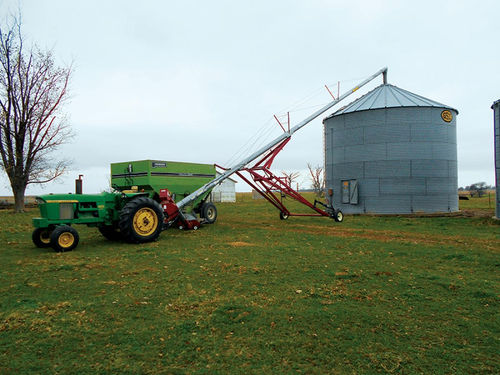 Конвейер для злаковых - 1000 AUGER ACE™ - Yetter Manufacturing - для удобрений / ленточный / мобильный