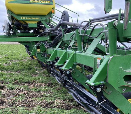 Полевой каток для уничтожения растительного покрова - 5500 DEVASTATOR™ - Yetter Manufacturing - каток-глыбодробитель / для луга