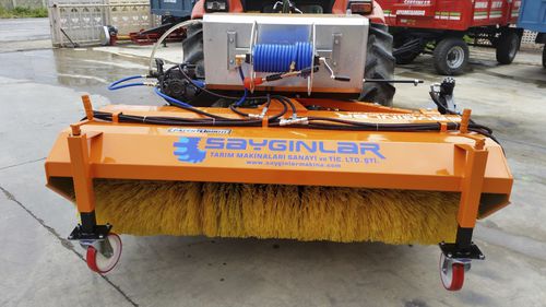 Подметальная машина для установки на вилочном погрузчике - FULL - Sayginlar Agriculture Machinery Ltd. - для дорог / переднего монтажа