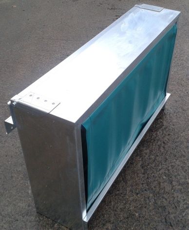 Корыто для телят - O'Donnell Engineering - оцинкованная сталь / мультидоступ / настенное крепление