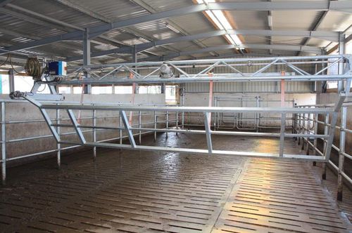 Электрические подгоняющие ворота с электрическим приводом - FARMTEC a.s.