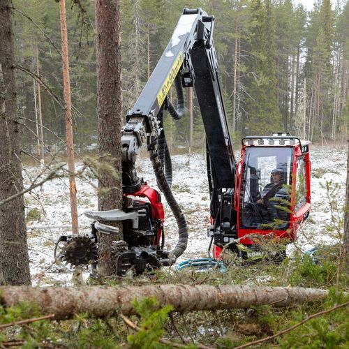 Валочная головка с сучкорезной машиной - C124 - Komatsu Forest AB