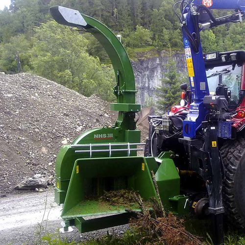 Навесной измельчитель веток - 300ecv-300icv - NHS Maskinfabrik A/S - с приводным валом / с подъемным краном / с гидравлическим приводом